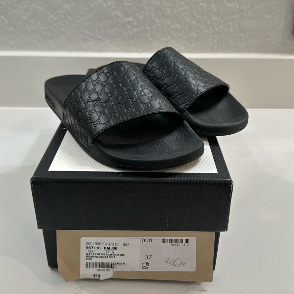 Gucci slides microguccissima size 37 black excellent condition